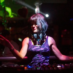 Luxaura @ Grassroots Grooves, Basing House | Progressive House | 25/04/25