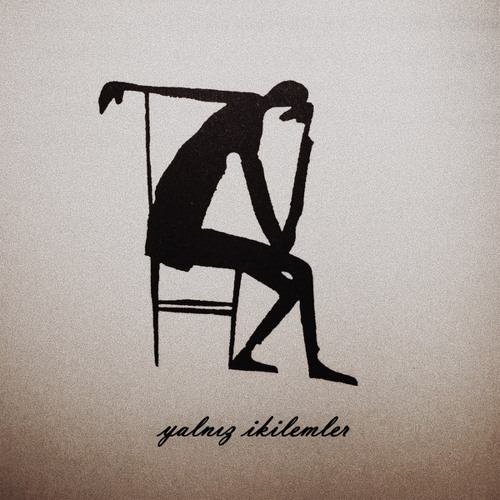 Yorgun Aynalar ve Rüzgarın Fısıltısı