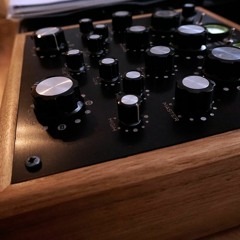 SoundSugar! Mash-Up  "SEAL & Choas In the CBD" mixed by MrKenBox!