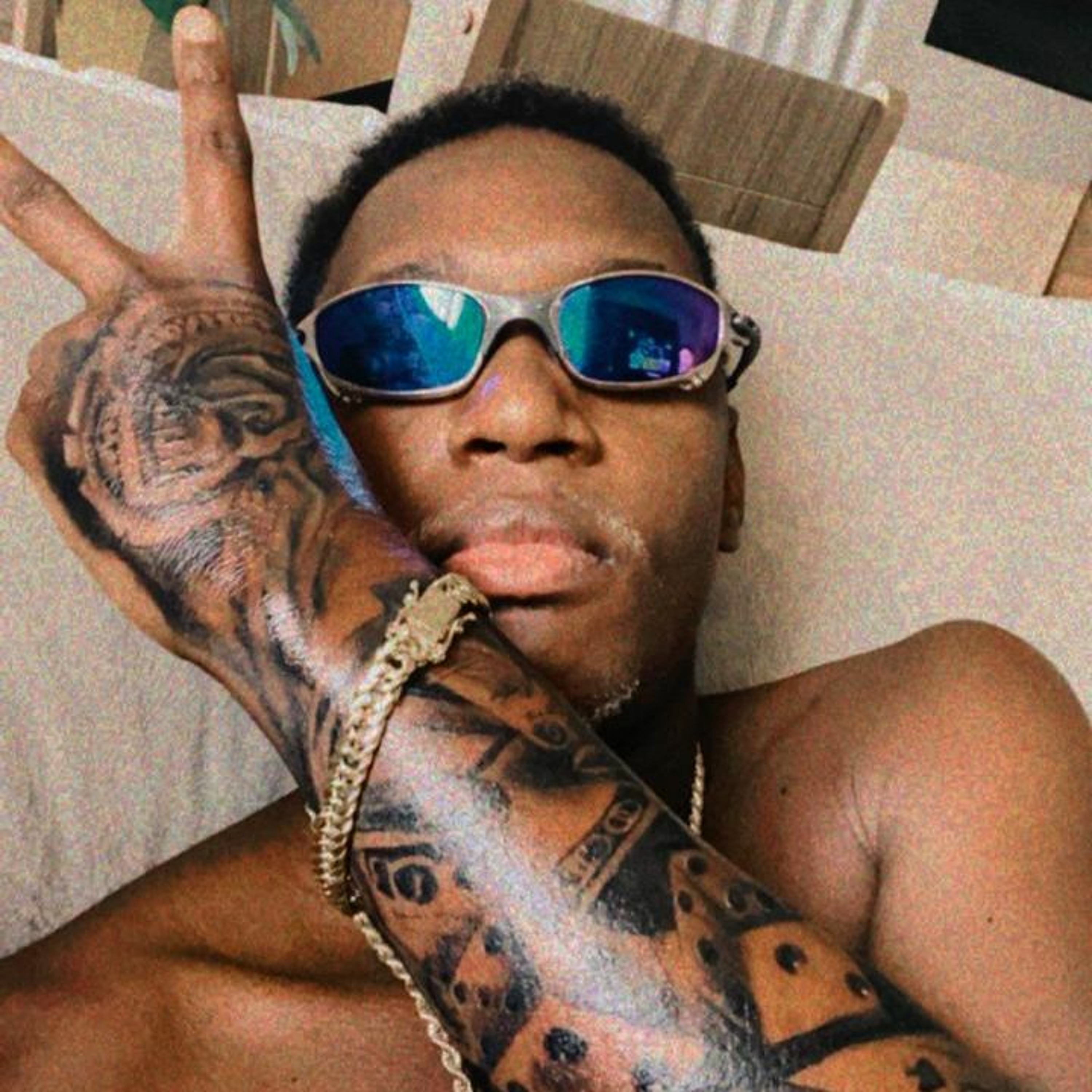 DJ ROGERINHO DO QUERÔ