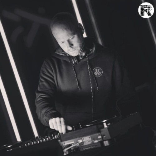 Raw Material Podcast #216 by Formshift