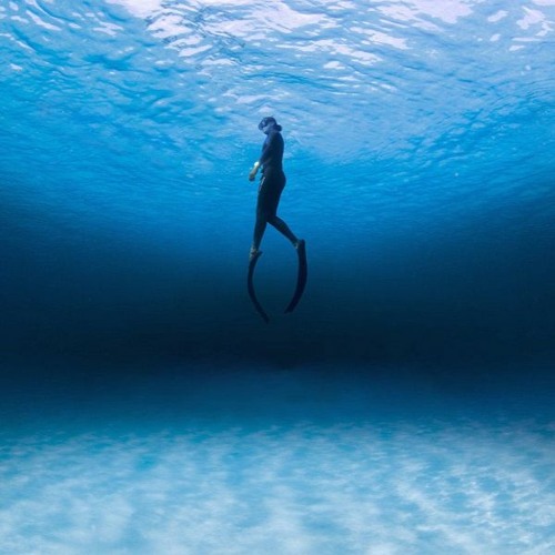 -FOLLOWING THE DEEP FEELING- Deep & Tech - House Session Mixed By Diet (03.05.2021)