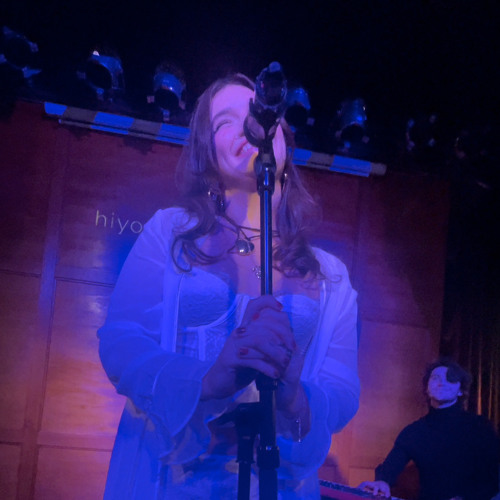 gentle w/ keyboard - lexi jayde