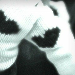 skin w/ akura (lilac)