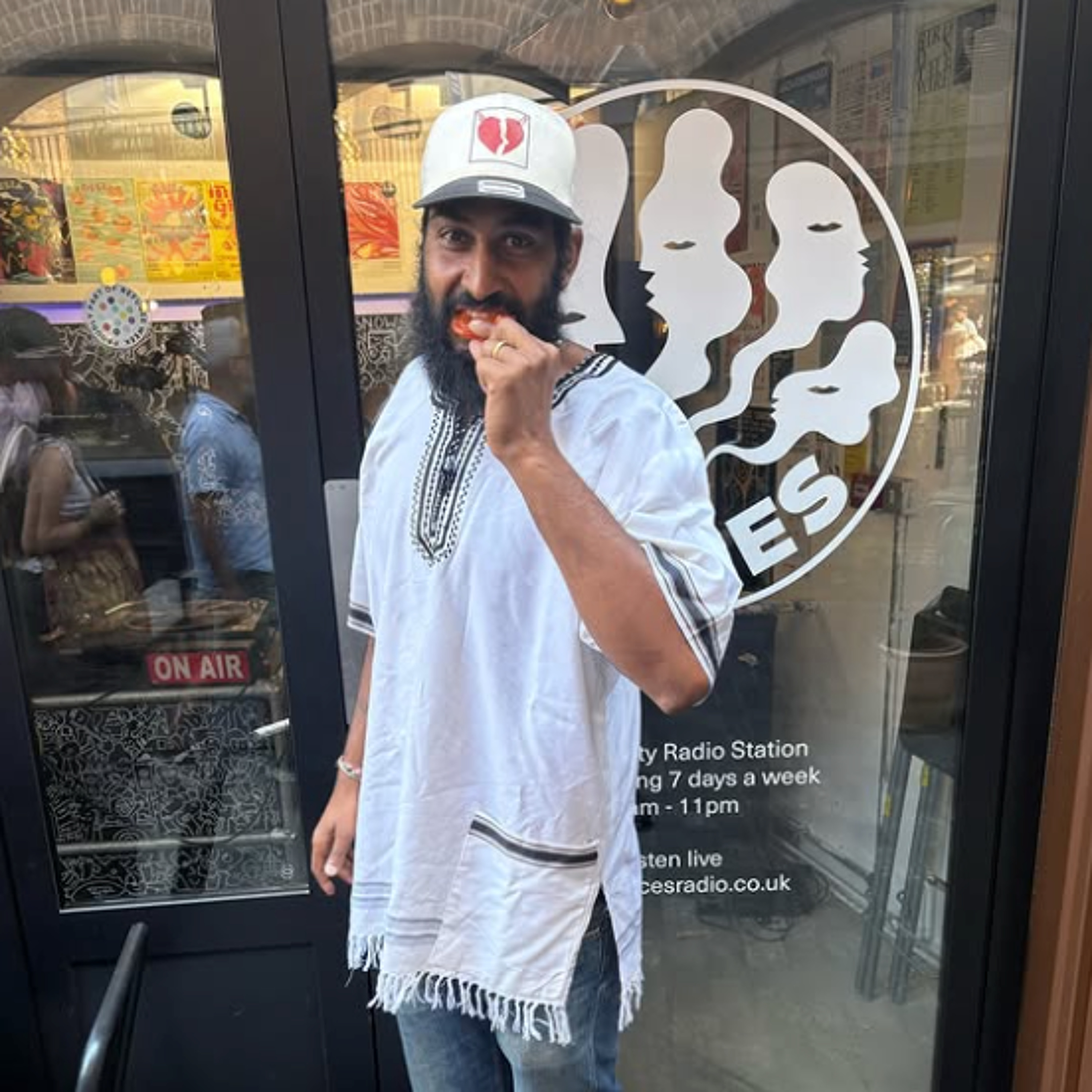 AWAAZ TAKEOVER w/ NISHANTI - 31/07/26 [Voices Radio] episode artwork