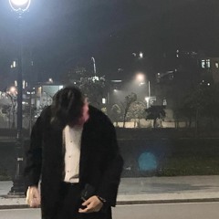 Người ta cảm nhận được hơi ấm qua làn da (PROD.GAMM77)