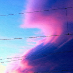 I found a cool cloud :3
