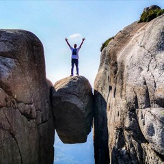 ကြိုးမဲ့စွန်      ဝိုင်းဝိုင်း