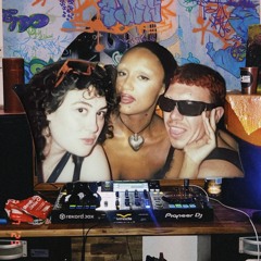 Bedroom Beat  Tha Dollz
