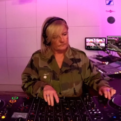 Jo Mills - Global Live