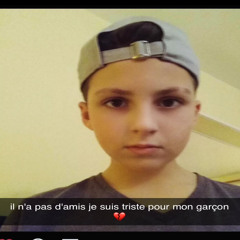 jessaye d’etablir un lien avc les voix dans ma tete // sabotssales2006
