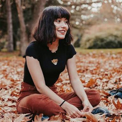 Ayça Özefe - Döneceksin Diye Söz Ver