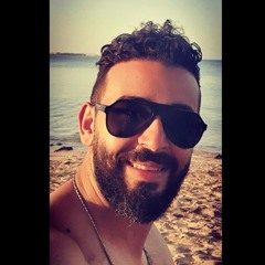 شوف كام مرة-كريم محسن