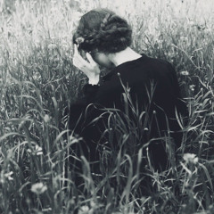 صبية قبّلها لثامها - حمود بن بدر