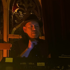DARKHORSE Live (Part 1)June 25'