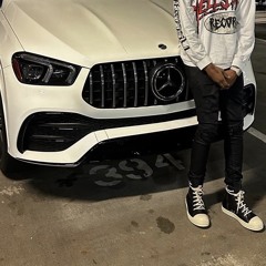 LikeGucci Ft C9 ( Prodby.izzymadeit )