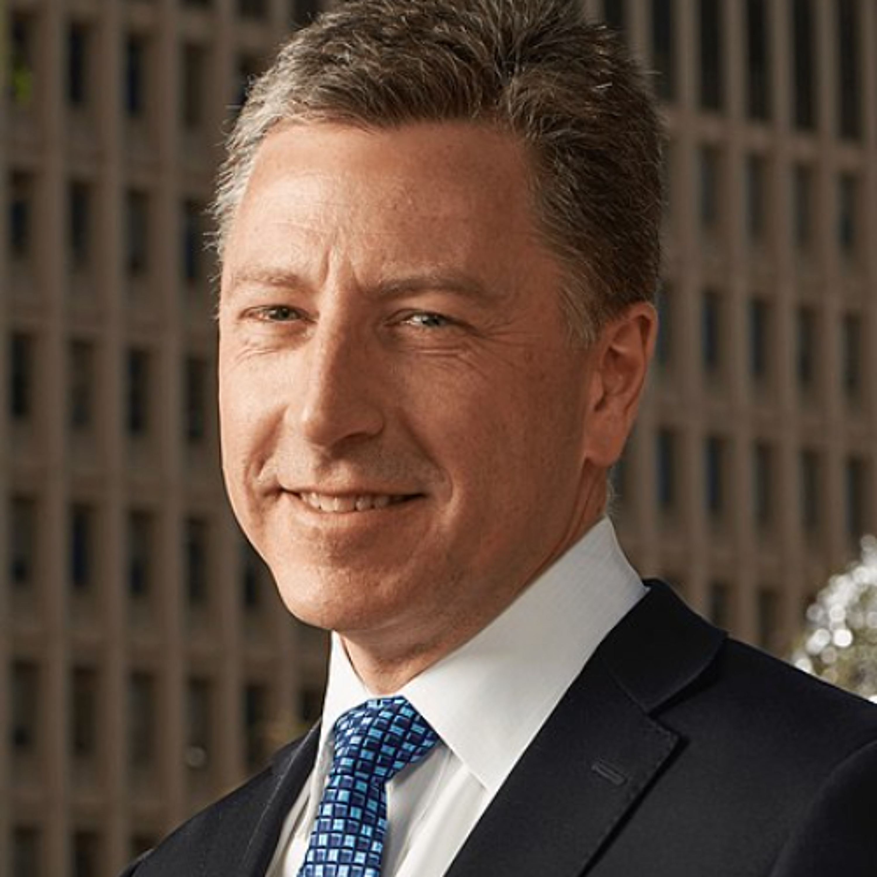 cover of episode Ambassador Kurt Volker asserts Ukraine is stronger today than in 2022