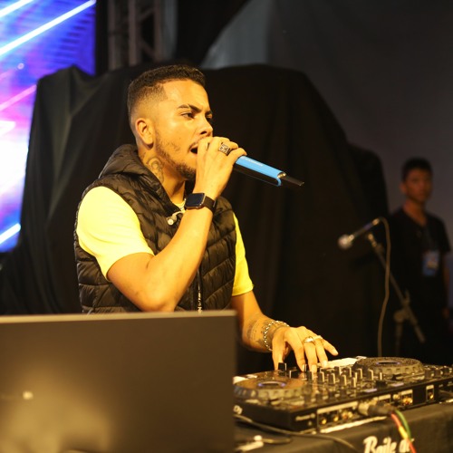 LUZ DO LUAR X TACA COM PRESSÃO (DAVID WESLEY & MC RD)