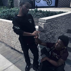 popone [@micahelinjw]