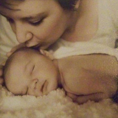 Oscillating Brown Noise