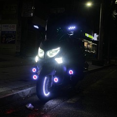 번화가 중심부에서 가오이빠이 잡고싶어지는 믹셋 (Photo by "달성달려")