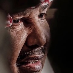 مِن يِبي بالله يِفتَح لي غَلَق صَدرَه و أبُوح