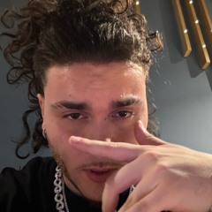 Valentino Balenciaga