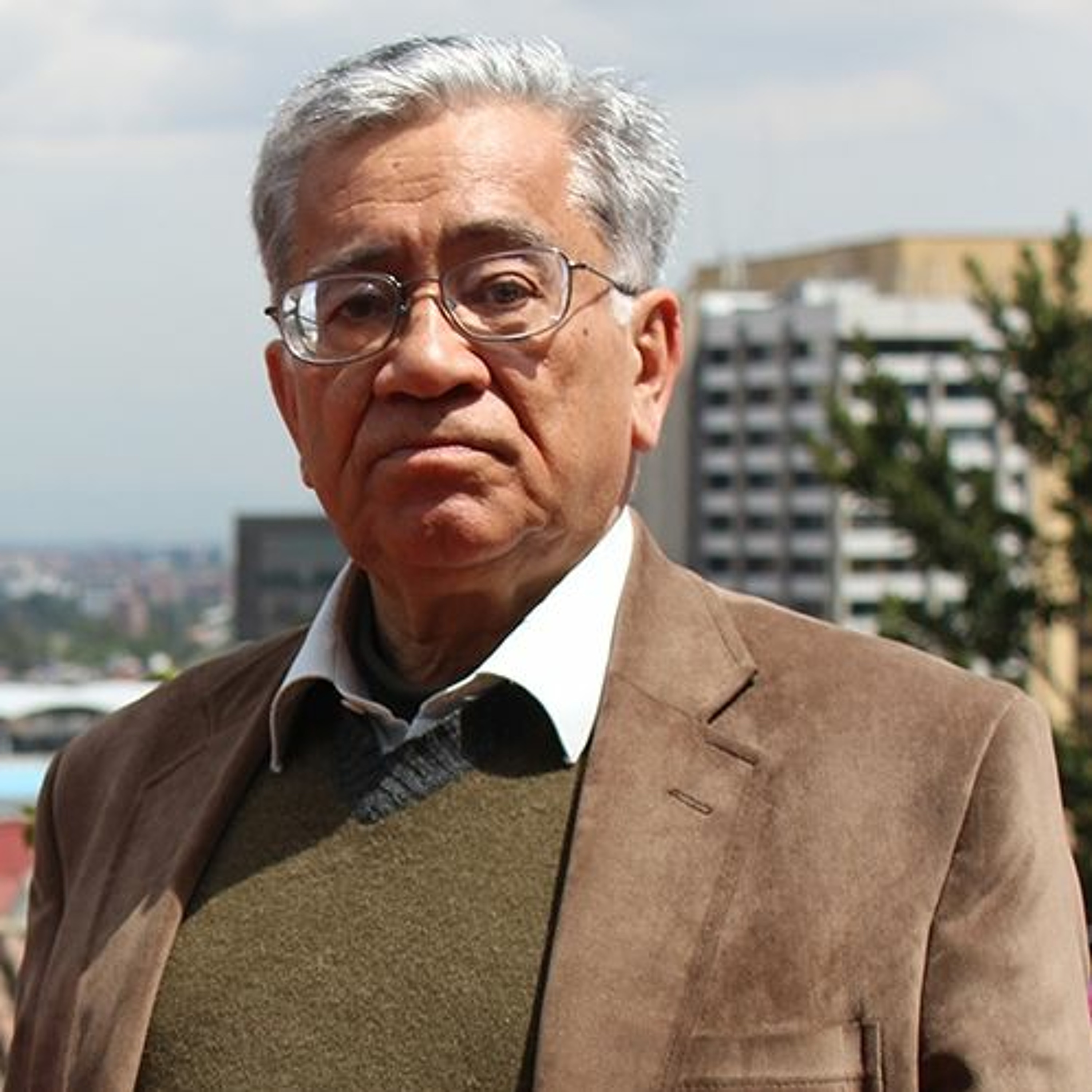 Entrevista a Fernán González SJ, sobre "¿Por qué es tan difícil negociar con el ELN?" episode artwork