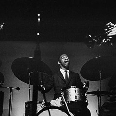 JAZZ IN BLACK OUT