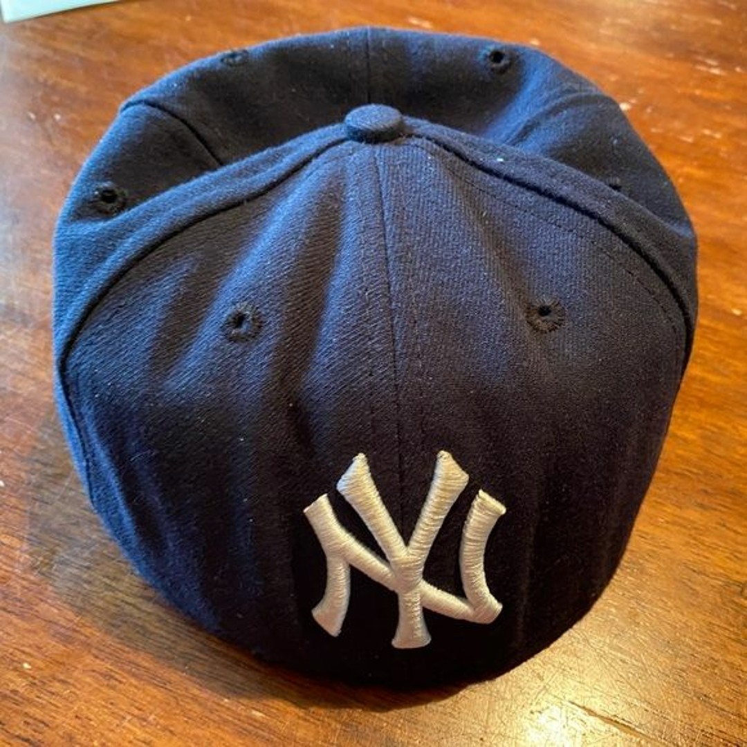 The Iconic /Viral 360 Yankee Brim. Limited pieces all  brim with no yankee display picture 1
