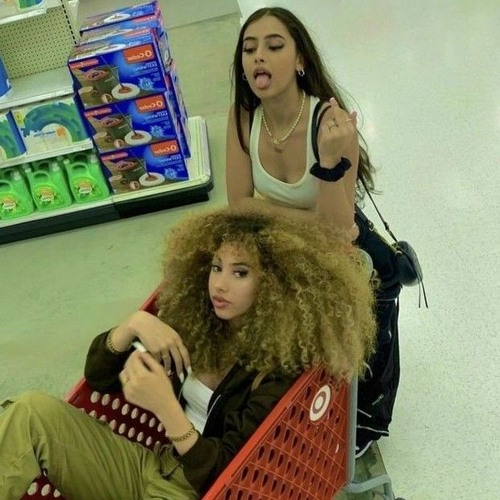 𝗣𝗥𝗘𝗦𝗦 𝗕𝗨𝗧𝗧𝗢𝗡☆