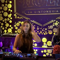 SET 05 - Progressive House by Sofía Gier
