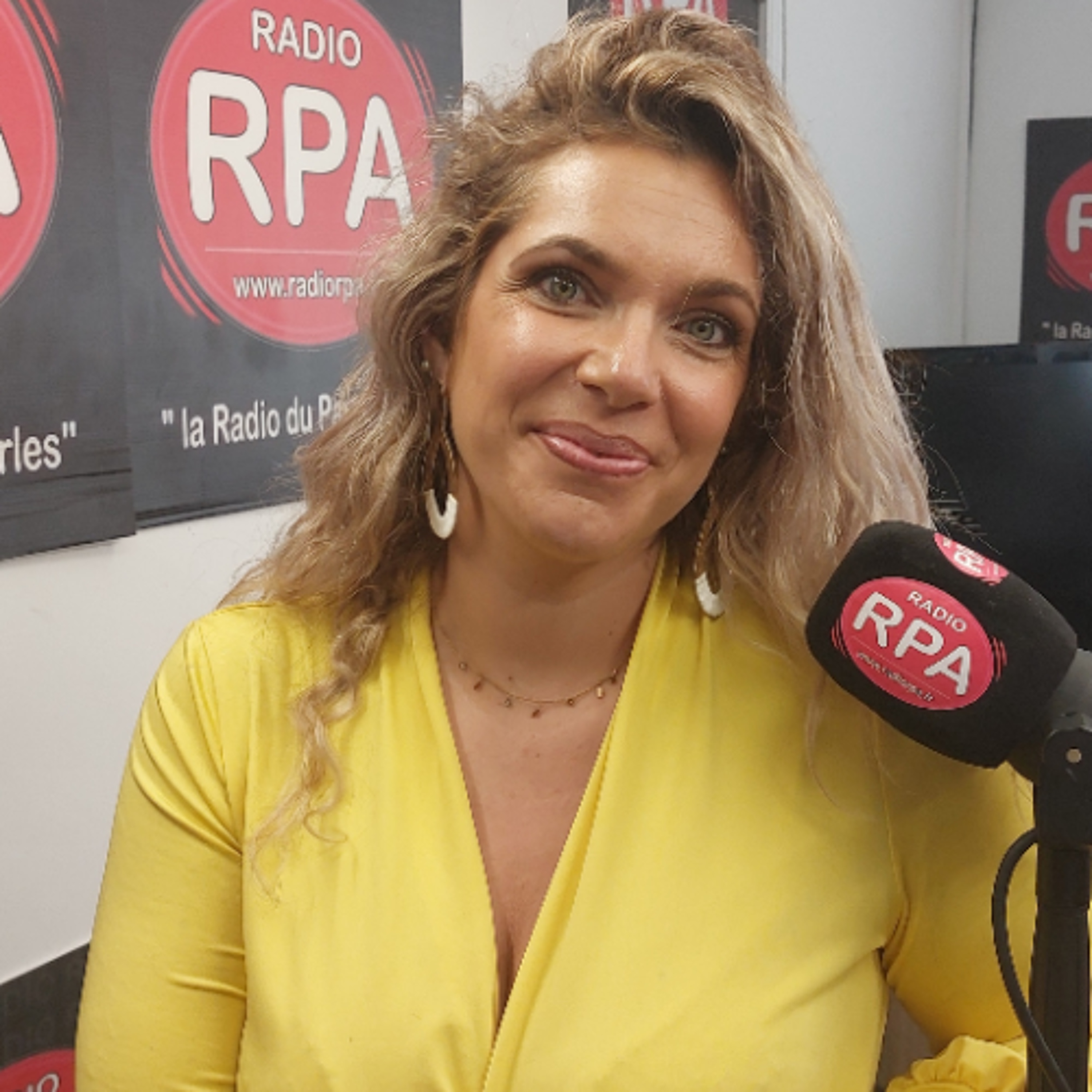 EN DEVENIR - Céline Taverriti - SOS Beaux parents: Comment faire sa place ?