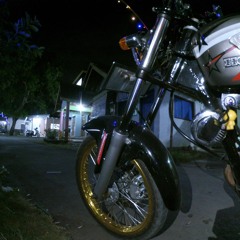 Akhire Pisahan Yeni inka - Adella