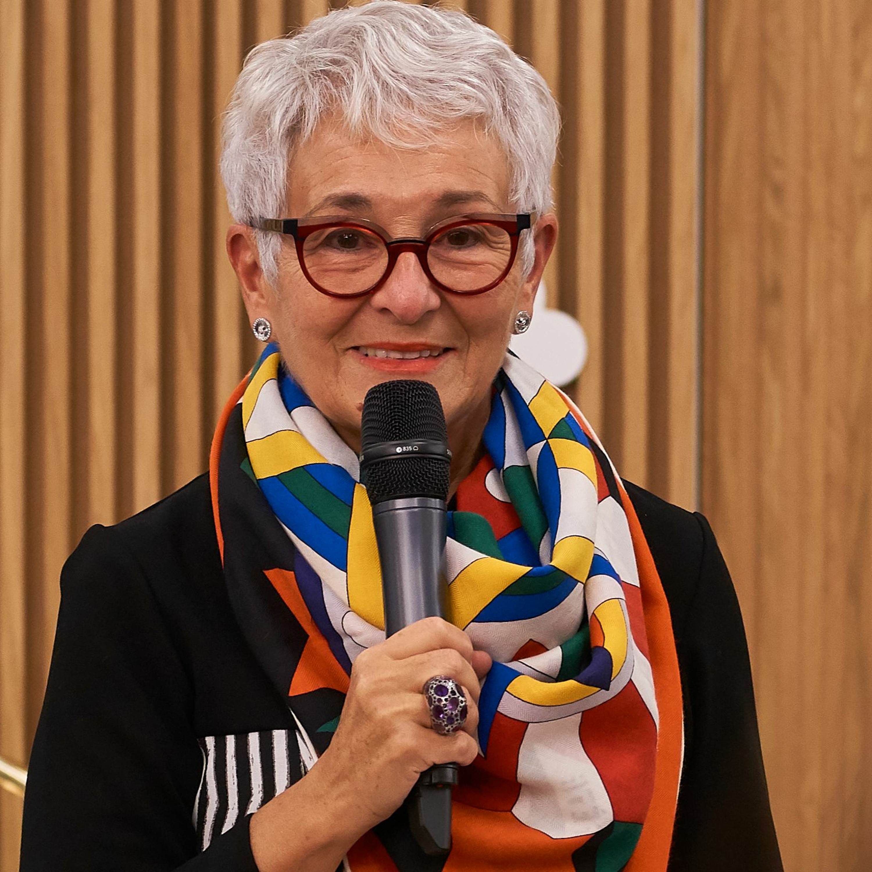Evelyne Chabrot, Ex-DRH du groupe Accor et énergéticienne episode artwork