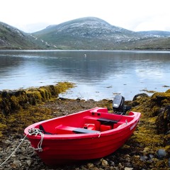 Under Tealasbhaigh Loch