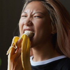 Izak Smells Hits of 2025