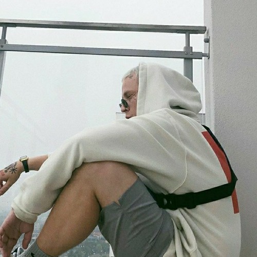 tymek - język ciała 2020