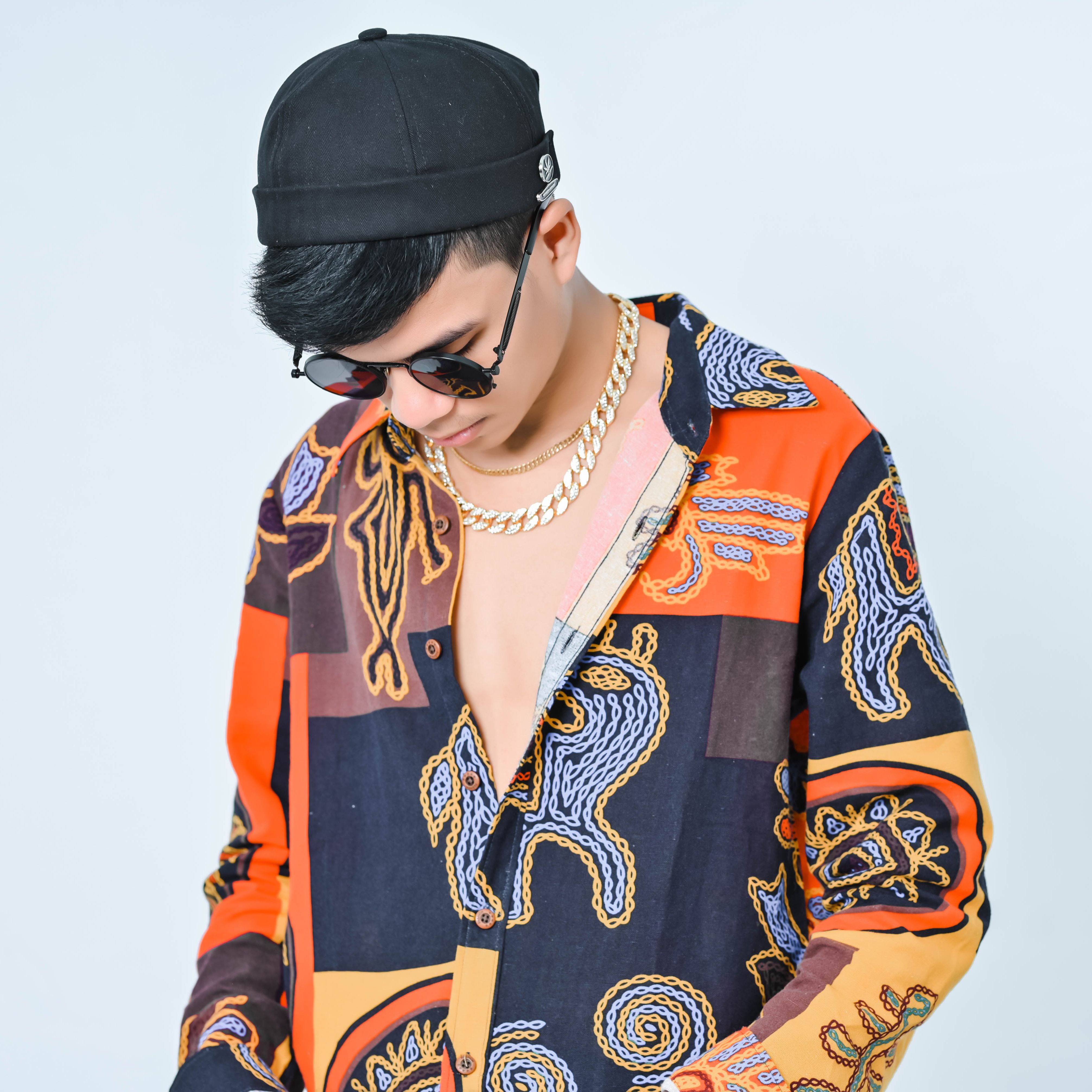 LAY Remix – Paradox ( Madam SoDa ft Prince Sey & Evil Boss Family and Family 1929 Team )Mashup