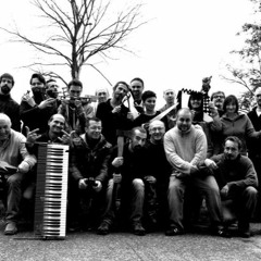 Piccola Orchestra Artigianale degli Improvvisatori di Valdapozzo - Parte 2