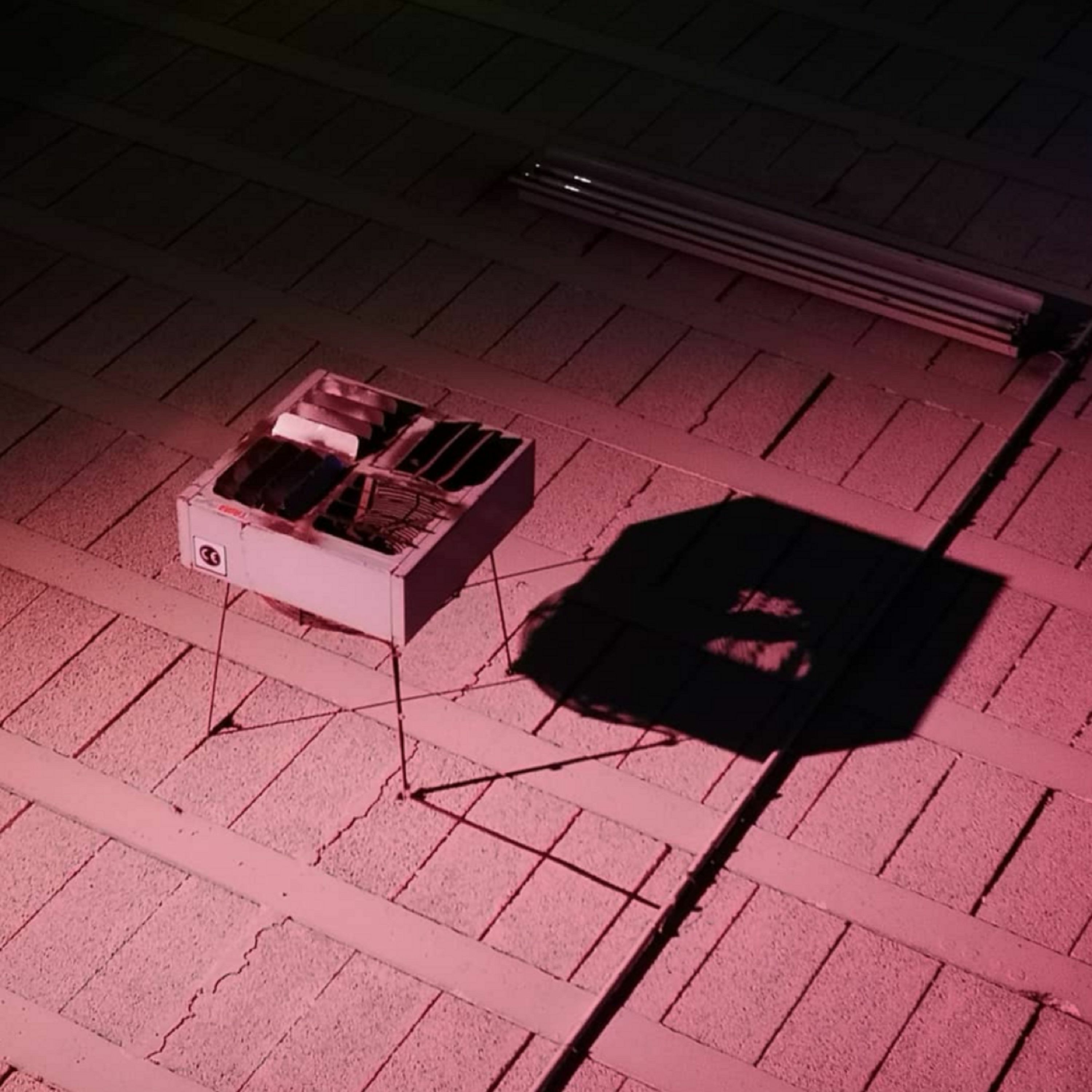 techno . wav episode artwork