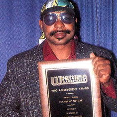 Teddy Long [@syannstillplug]