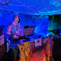 Warming Hut 2025 Set - Russ A Buss