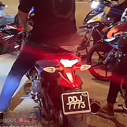 Kalau nak lagi boleh mintak Dayn