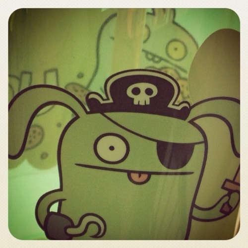 53FC87A6B00343B2A (prod xannaholic) #kisFUCKzoMBEEEEEE