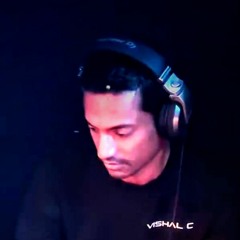 100% Vinyl Chapter 5