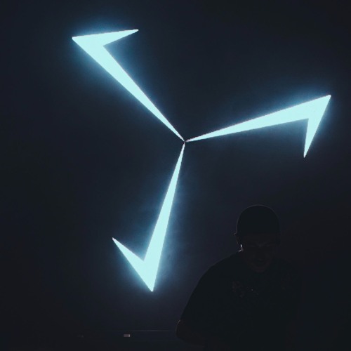 glom - glass (deadcrow flip) [free download]