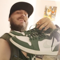 100