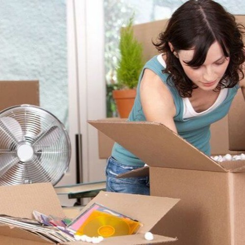 Things To Consider Before Hiring A Packing Box Service