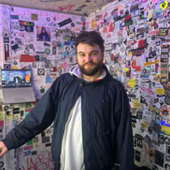 Lot Radio - 12/04/25